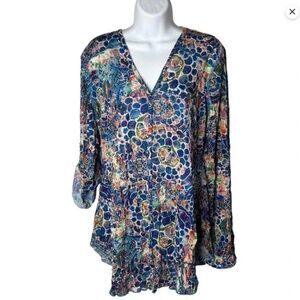 SnoSkins Women's Sz M V-Neck Top Button Up Crinkled Roll Tab Sleeve Mosaic Print